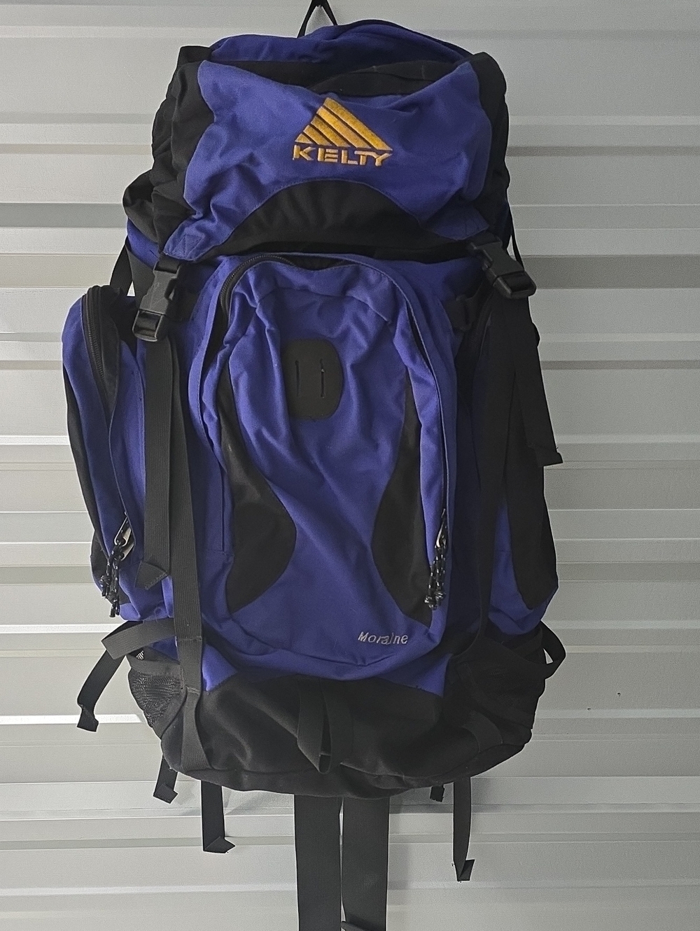 Kelty Men's Indigo and Black Backpack - Moraine